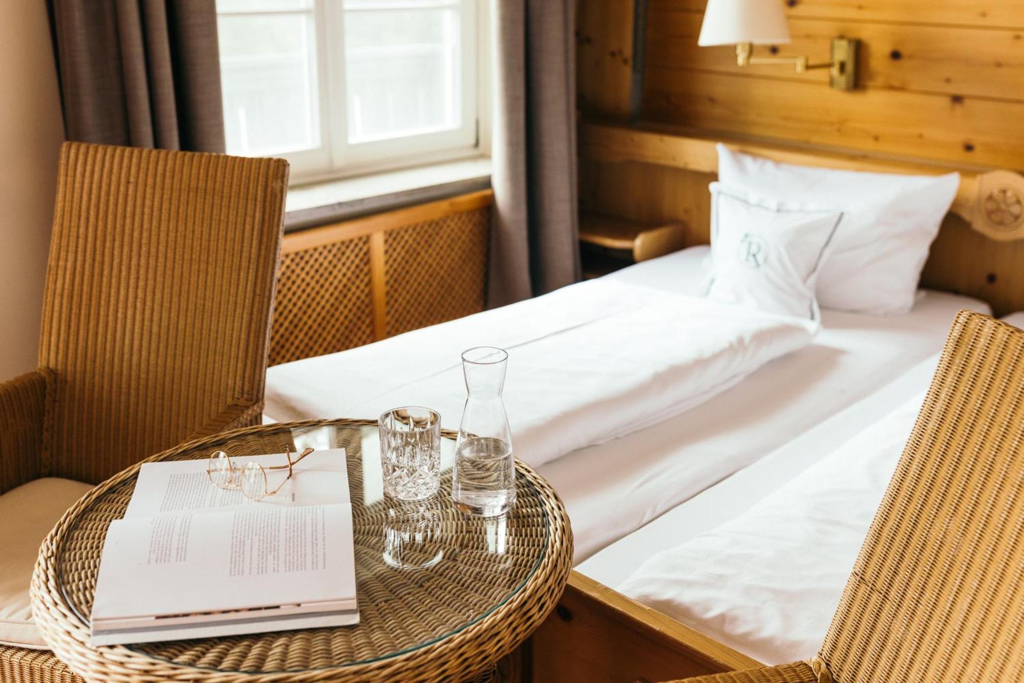 Garden-Hotel Reinhart พรีนอัมคิมซี ภายนอก รูปภาพ