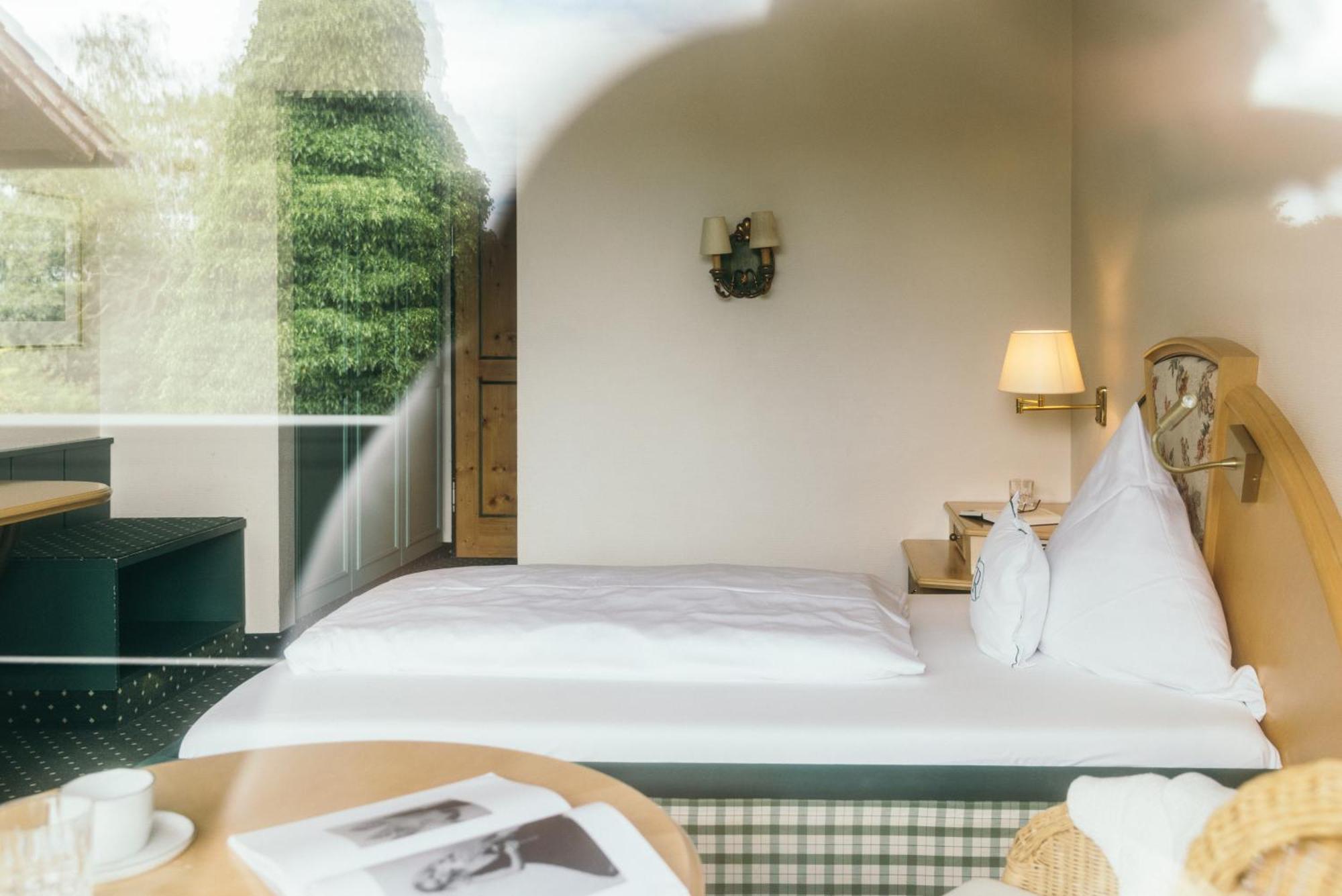 Garden-Hotel Reinhart พรีนอัมคิมซี ภายนอก รูปภาพ