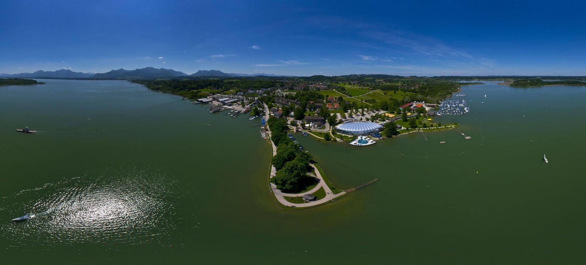 Garden-Hotel Reinhart พรีนอัมคิมซี ภายนอก รูปภาพ